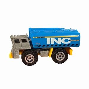 2015 Matchbox Water Worker Construction Vehicle Blue Yellow MBX 1:64 Diecast Toy